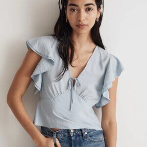 Madewell Tie-Front Flutter Sleeve Top in Light Blue Size 10